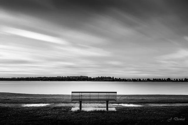 A quiet view of the Noord-AA: long exposures at Sweet Lake