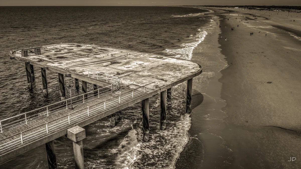 Construction at the Pier — Scheveningen Pier