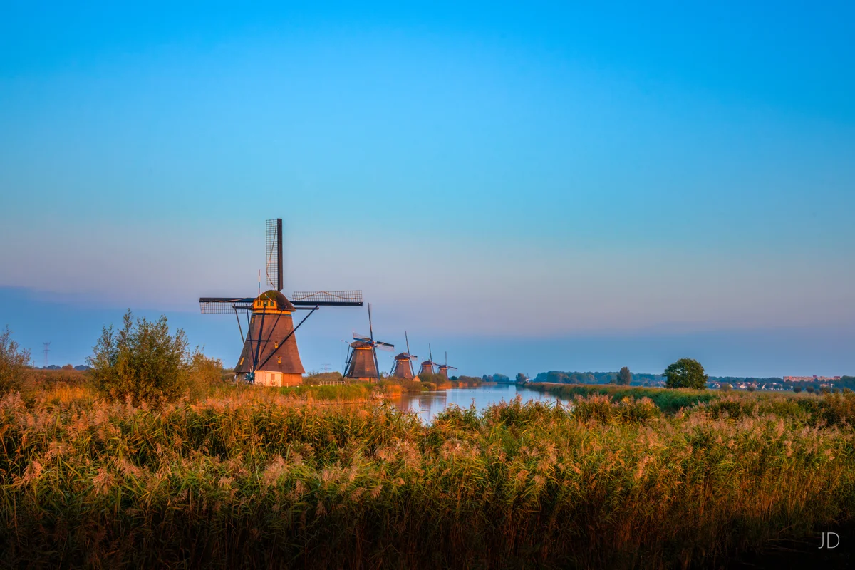Kinderdijk mills — Dutch windmills